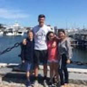 Meet your Posher, Thomas